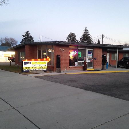 Rest Assured Inns & Suites Montpelier Exterior foto